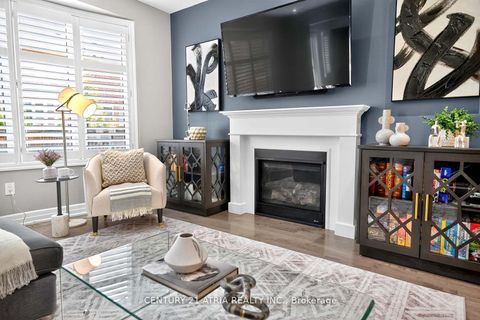 Photo 10 at 43 Novan Crescent, Rural Aurora, Aurora