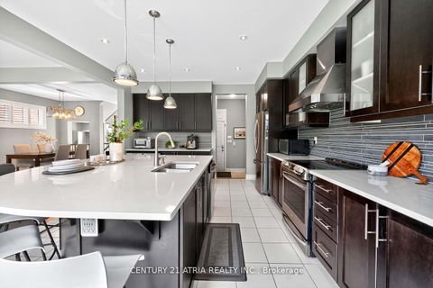 Photo 14 at 43 Novan Crescent, Rural Aurora, Aurora