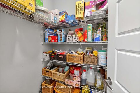 Photo 19 at 43 Novan Crescent, Rural Aurora, Aurora