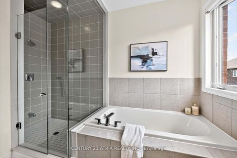 Photo 25 at 43 Novan Crescent, Rural Aurora, Aurora