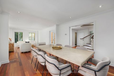 Photo 6 at 10 Tillingham Keep, Clanton Park, Toronto