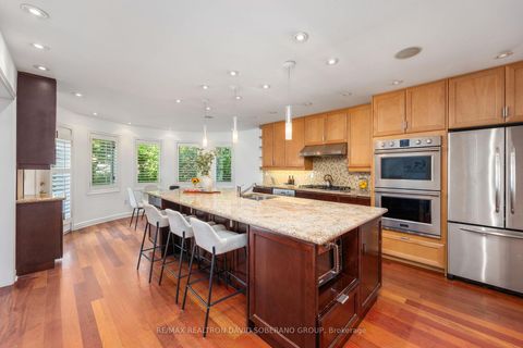 Photo 7 at 10 Tillingham Keep, Clanton Park, Toronto