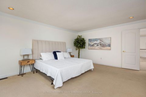 Photo 22 at 10 Tillingham Keep, Clanton Park, Toronto