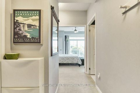 Photo 3 at 422 - 80 Aspen Springs Drive, Bowmanville, Clarington