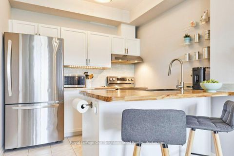 Photo 46 at 422 - 80 Aspen Springs Drive, Bowmanville, Clarington