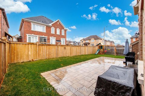 Photo 4 at 2300 Lozenby Street, Alcona, Innisfil
