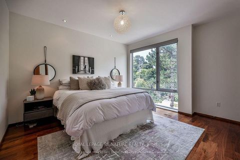 Photo 30 at 63 Douglas Crescent, Leaside, Toronto