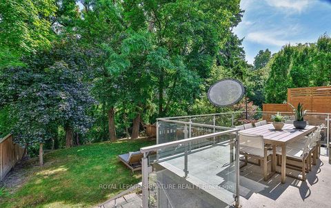 Photo 38 at 63 Douglas Crescent, Leaside, Toronto