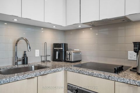 Photo 7 at 4209 - 115 Blue Jays Way, Waterfront Communities C1, Toronto