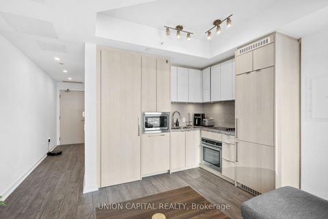 Photo 8 at 4209 - 115 Blue Jays Way, Waterfront Communities C1, Toronto