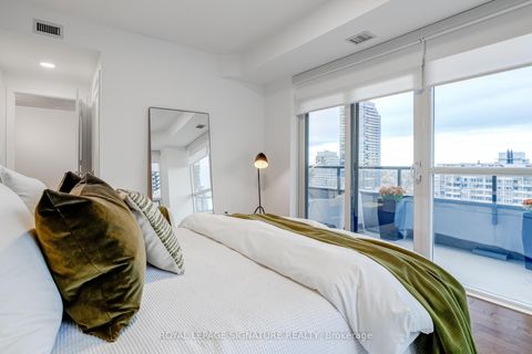 Photo 24 at 1303 - 25 Broadway Avenue, Mount Pleasant West, Toronto