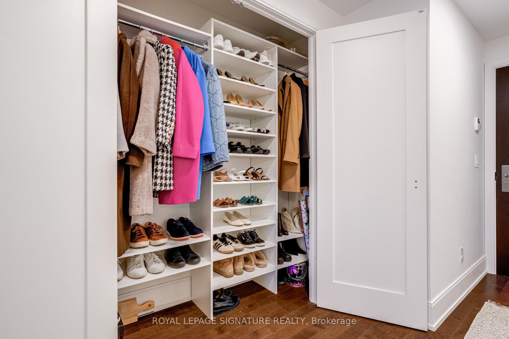 Photo 33 at 1303 - 25 Broadway Avenue, Mount Pleasant West, Toronto Photo 33 at 1303 - 25 Broadway Avenue, Mount Pleasant West, Toronto