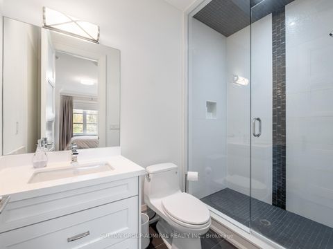 Photo 31 at 237 Joicey Boulevard, Nortown, Toronto