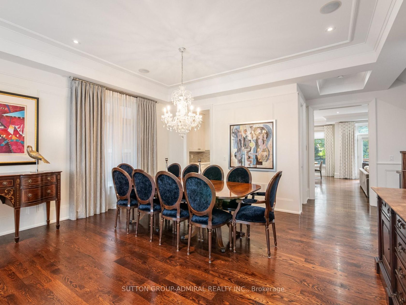 Photo 9 at 237 Joicey Boulevard, Nortown, Toronto Photo 9 at 237 Joicey Boulevard, Nortown, Toronto