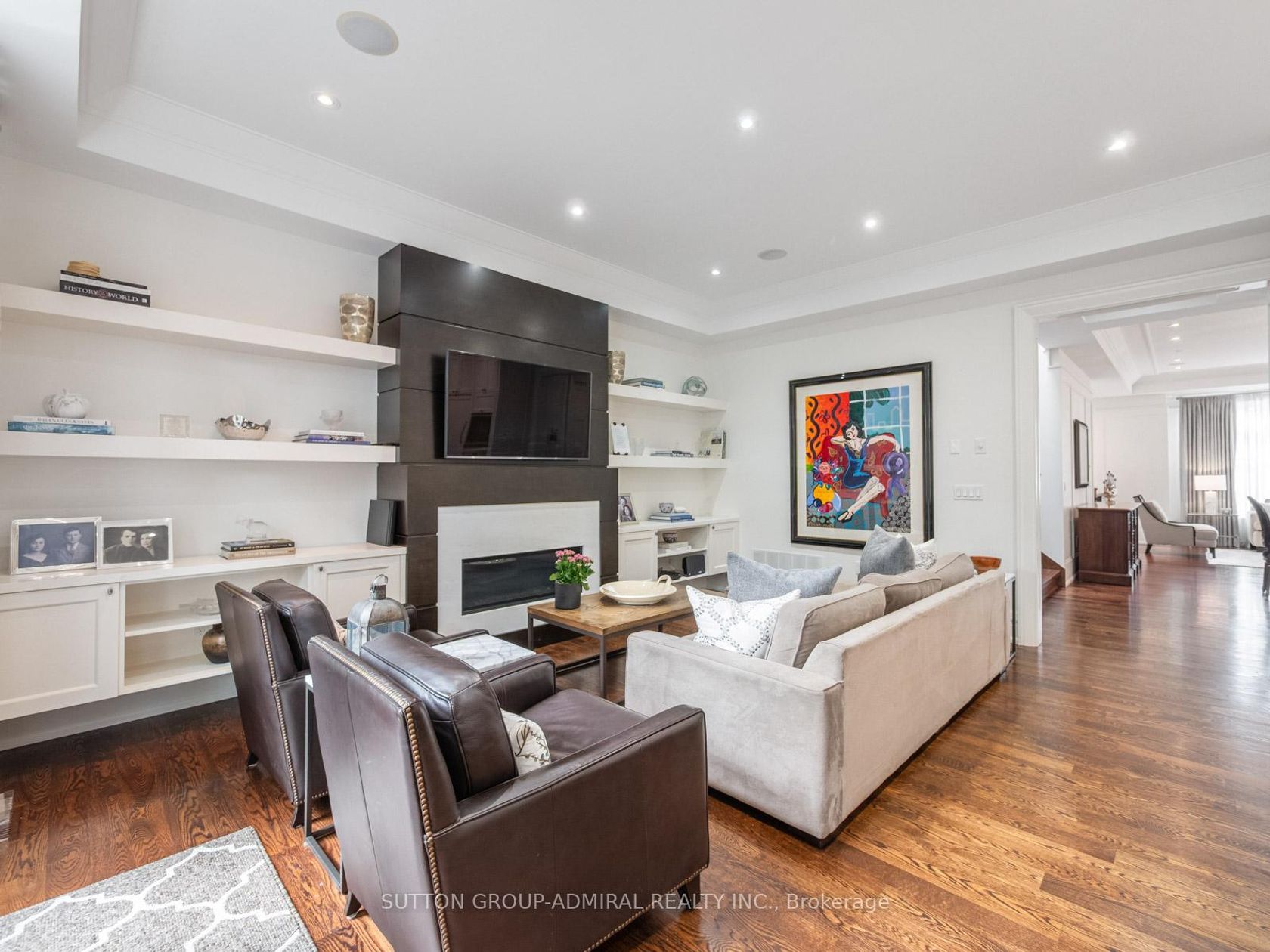 Photo 12 at 237 Joicey Boulevard, Nortown, Toronto Photo 12 at 237 Joicey Boulevard, Nortown, Toronto