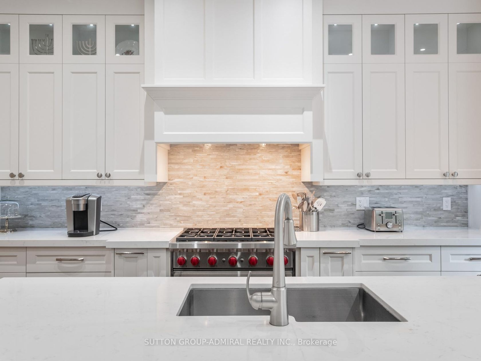 Photo 17 at 237 Joicey Boulevard, Nortown, Toronto Photo 17 at 237 Joicey Boulevard, Nortown, Toronto