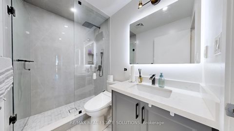 Photo 16 at 3102 - 33 Singer Court, Bayview Village, Toronto