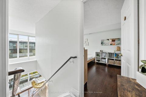 Photo 22 at 302 - 18 Merton Street, Mount Pleasant West, Toronto