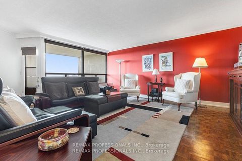 Photo 1 at E5 - 296 Mill Road, Markland Wood, Toronto