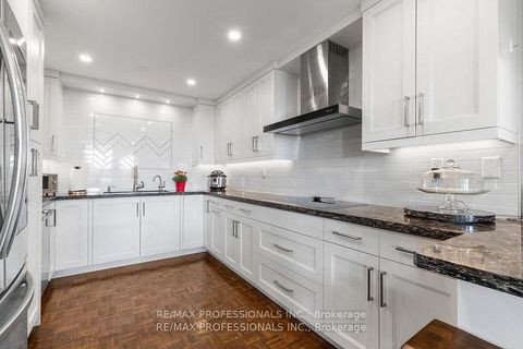 Photo 8 at E5 - 296 Mill Road, Markland Wood, Toronto