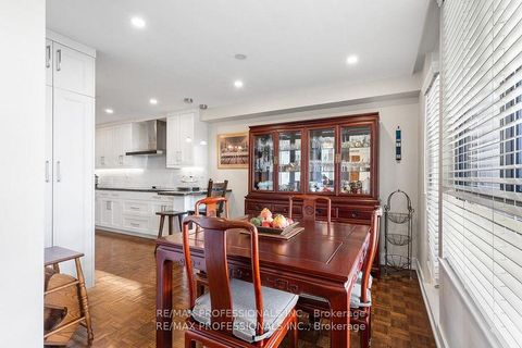 Photo 12 at E5 - 296 Mill Road, Markland Wood, Toronto