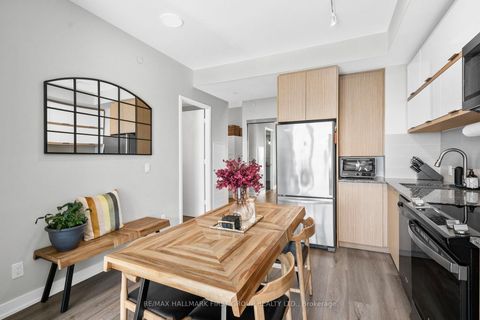 Photo 8 at 1610 - 10 Deerlick Court, Donalda, Toronto