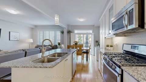 Photo 13 at 6 Andreeta Drive, Kleinburg, Vaughan