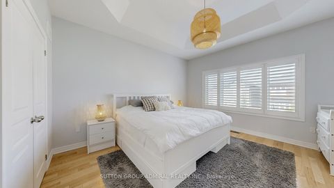 Photo 16 at 6 Andreeta Drive, Kleinburg, Vaughan