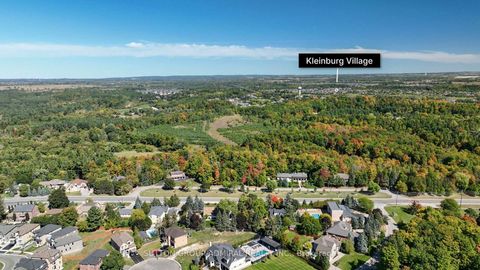 Photo 43 at 6 Andreeta Drive, Kleinburg, Vaughan