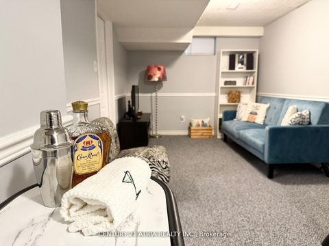 Photo 25 at 12 Lyfytt Crescent, West Bayfield, Barrie