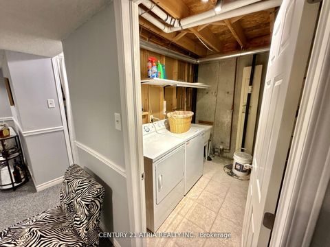 Photo 29 at 12 Lyfytt Crescent, West Bayfield, Barrie