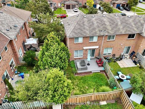 Photo 31 at 12 Lyfytt Crescent, West Bayfield, Barrie