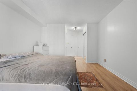 Photo 14 at 1207 - 2269 Lakeshore Boulevard W, Mimico, Toronto