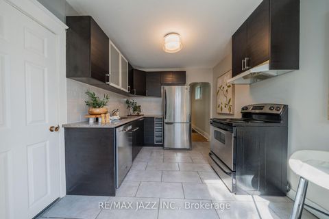 Photo 12 at 705 Mortimer Avenue, East York, Toronto