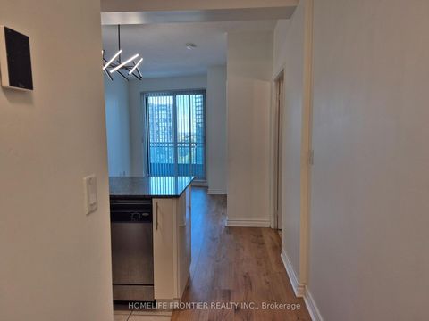 Photo 5 at 1009 - 18 Holmes Avenue, Willowdale East, Toronto