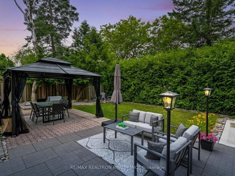 Photo 47 at 30 Carondale Crescent, L'Amoreaux, Toronto