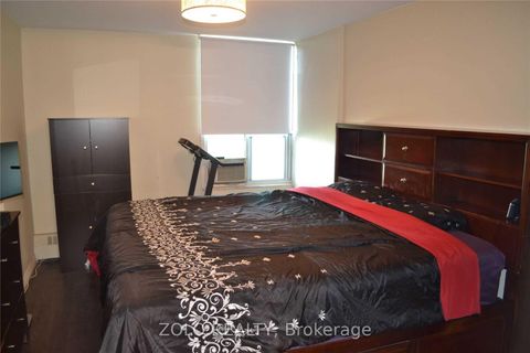Photo 14 at 906 - 15 Vicora Linkway Way, Flemingdon Park, Toronto