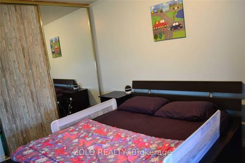 Photo 19 at 906 - 15 Vicora Linkway Way, Flemingdon Park, Toronto