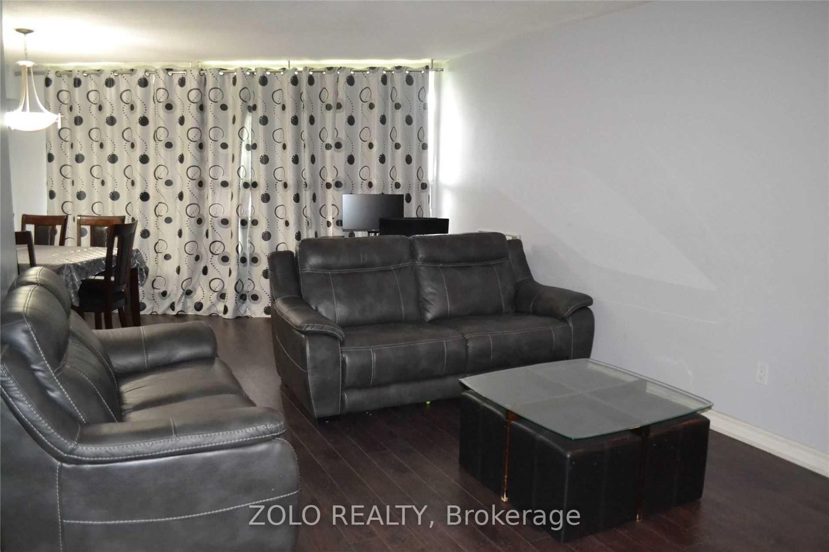 Photo 6 at 906 - 15 Vicora Linkway Way, Flemingdon Park, Toronto Photo 6 at 906 - 15 Vicora Linkway Way, Flemingdon Park, Toronto