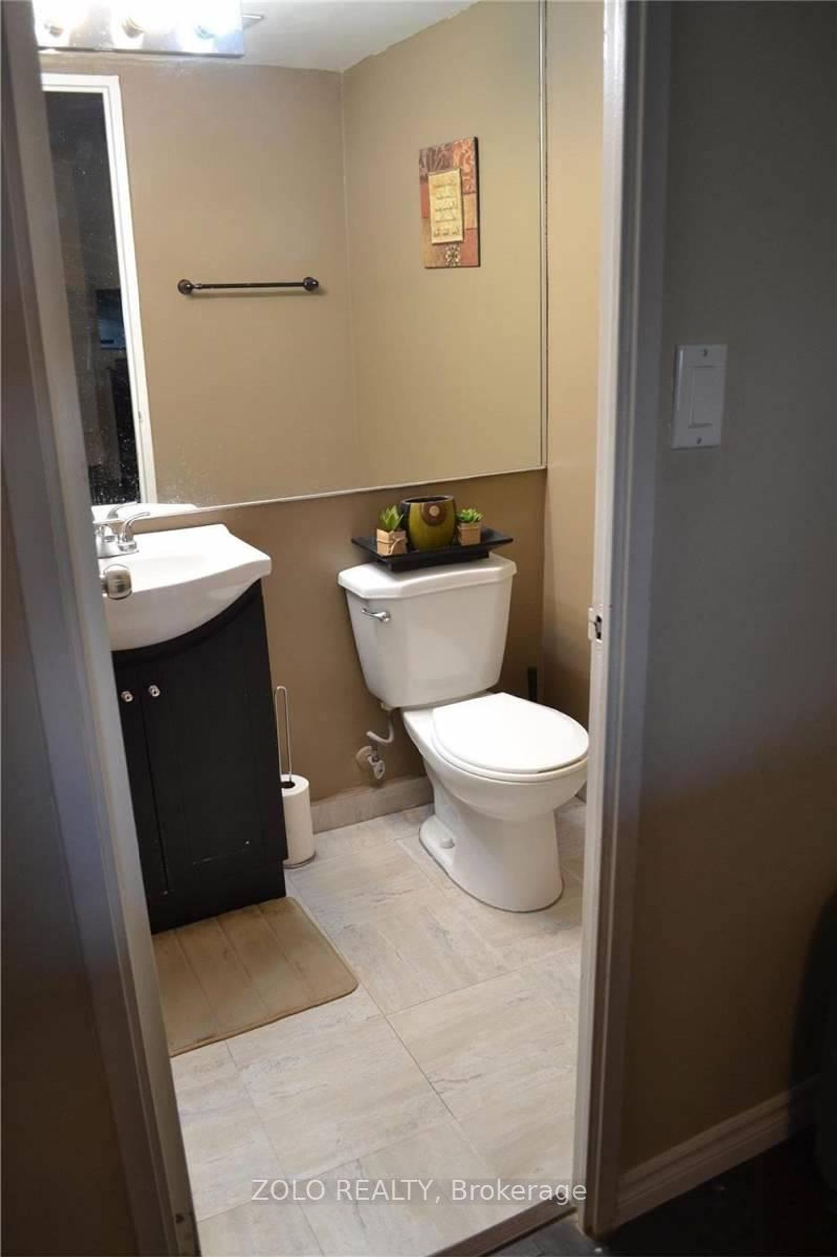 Photo 18 at 906 - 15 Vicora Linkway Way, Flemingdon Park, Toronto Photo 18 at 906 - 15 Vicora Linkway Way, Flemingdon Park, Toronto