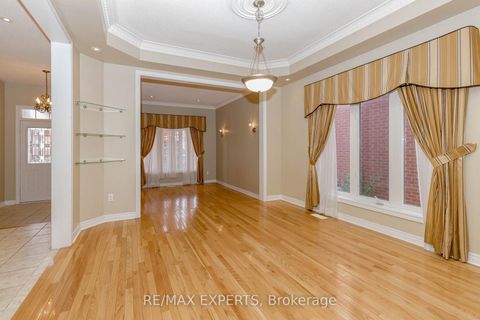Photo 7 at 150 Saint Nicholas Crescent, Vellore Village, Vaughan