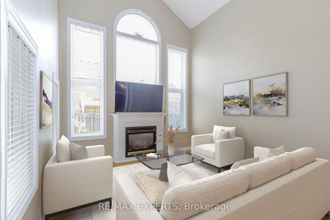 Photo 13 at 150 Saint Nicholas Crescent, Vellore Village, Vaughan