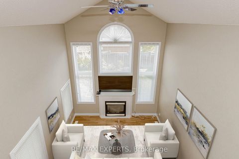 Photo 14 at 150 Saint Nicholas Crescent, Vellore Village, Vaughan