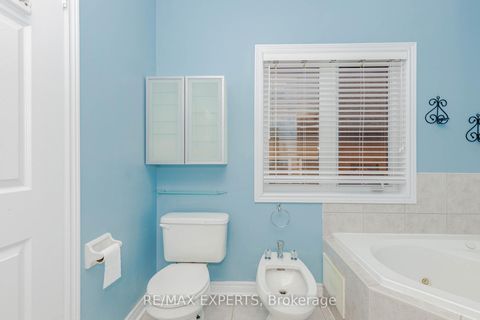 Photo 21 at 150 Saint Nicholas Crescent, Vellore Village, Vaughan