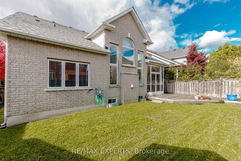 Photo 39 at 150 Saint Nicholas Crescent, Vellore Village, Vaughan