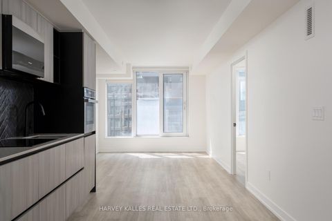 Photo 7 at 507 - 2 Augusta Avenue, Waterfront Communities C1, Toronto