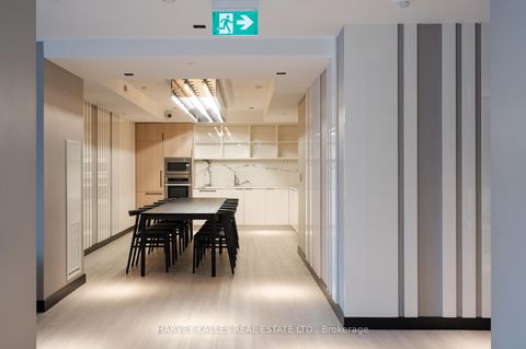 Photo 32 at 507 - 2 Augusta Avenue, Waterfront Communities C1, Toronto