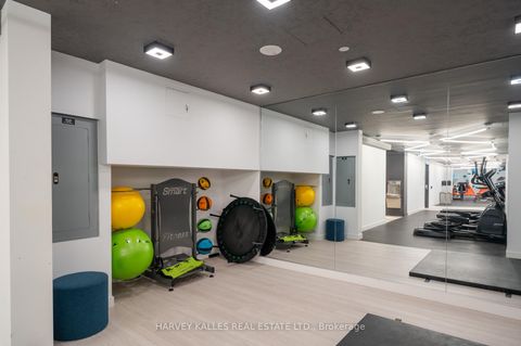 Photo 36 at 507 - 2 Augusta Avenue, Waterfront Communities C1, Toronto