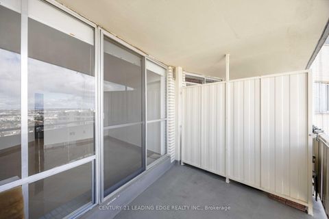 Photo 18 at 2403 - 330 Dixon Road, The Westway, Toronto