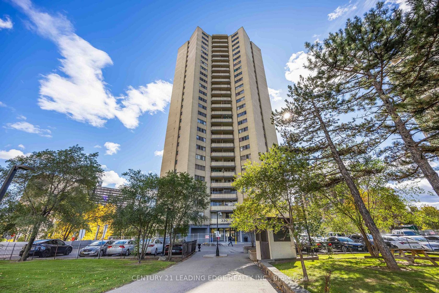 2403 - 330 Dixon Road, The Westway, Toronto by Loree Meneguzzi Real Estate 2403 - 330 Dixon Road, The Westway, Toronto